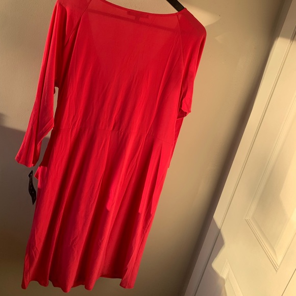NWT / Tiana B. / Bright Pink / Wrap Style / Fitted / Midi Dress - Picture 10 of 10